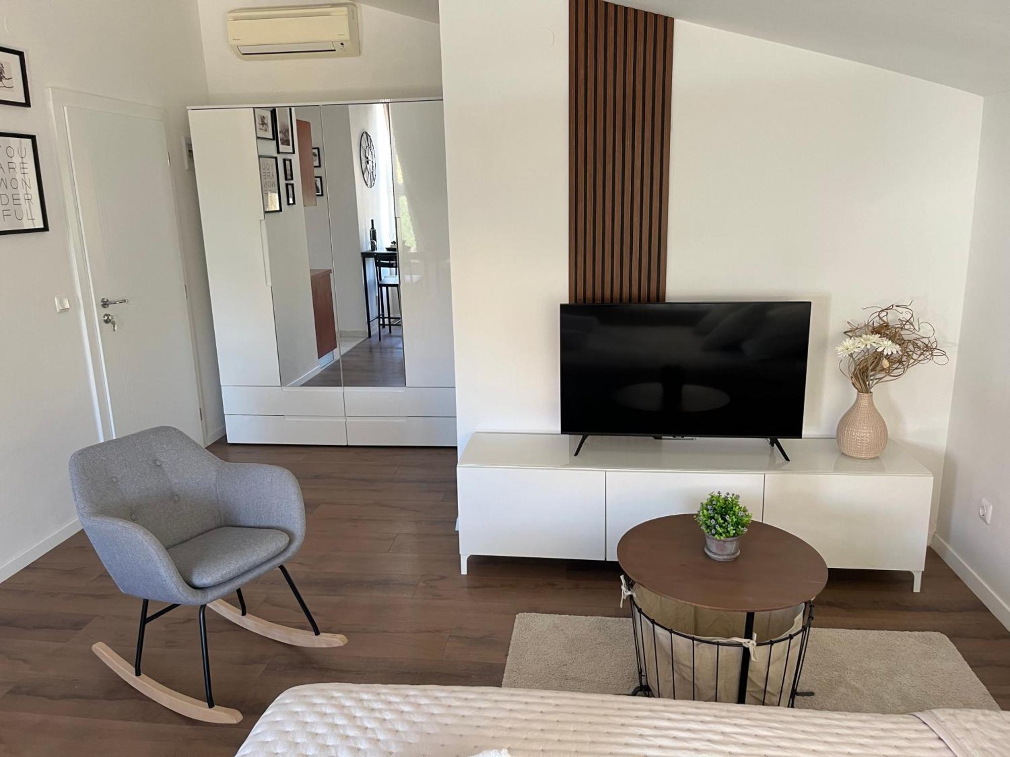 Studio Apartment Elena ซาดาร์ ภายนอก รูปภาพ
